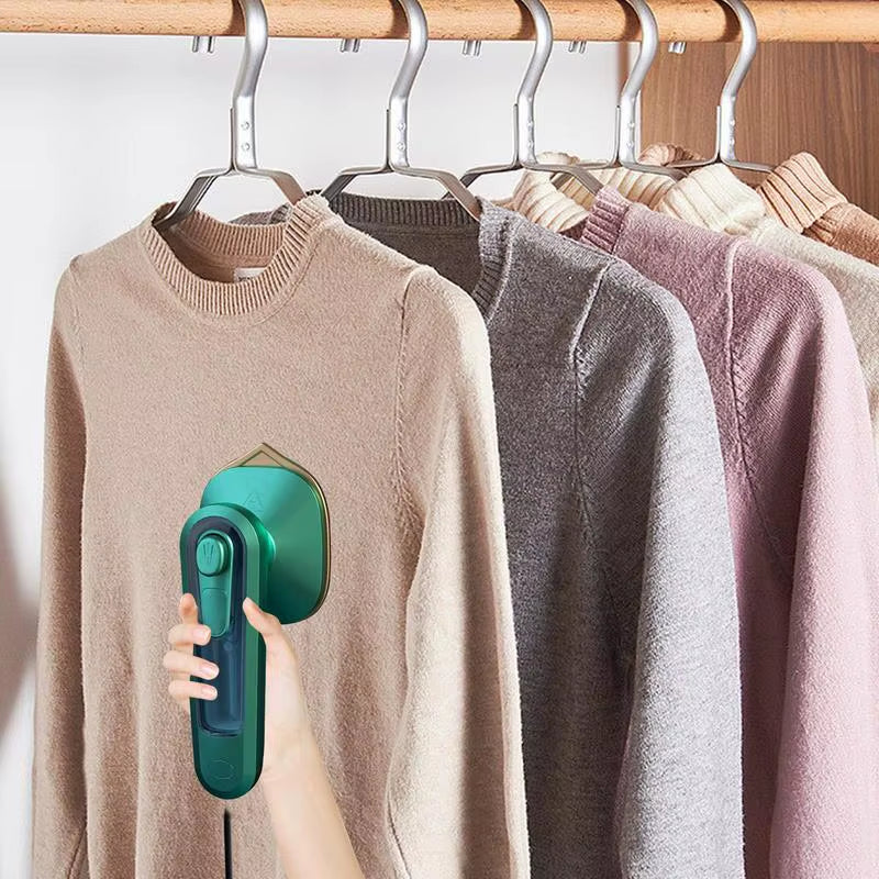 Steam Compact Iron Portable Handheld  Steamer Fast Heat-Up Powerful Steam Output Handheld Clothing Steamer for Garment